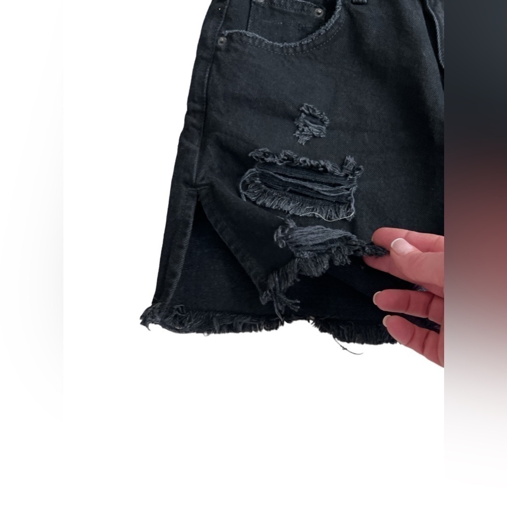 Only Distressed Rip Denim Mini Short - Picture 4 of 9